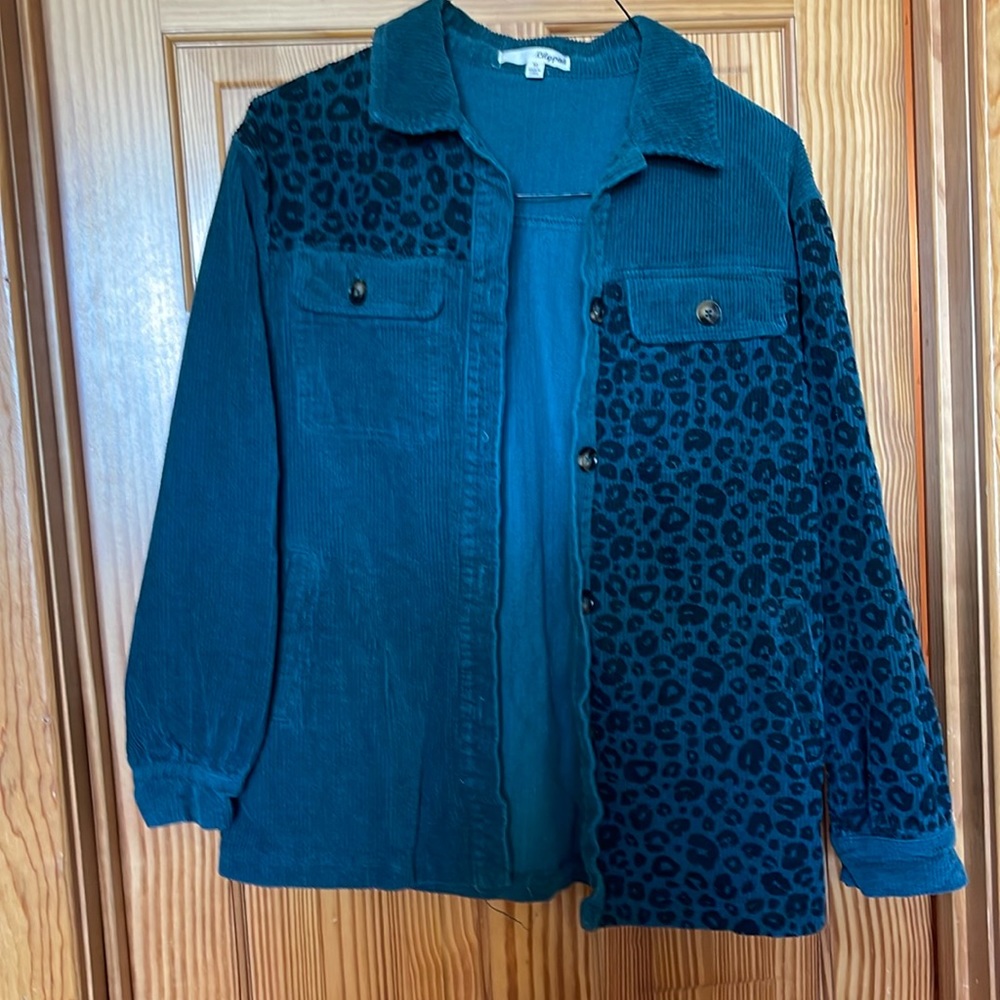 Shacket leopard and teal  size M